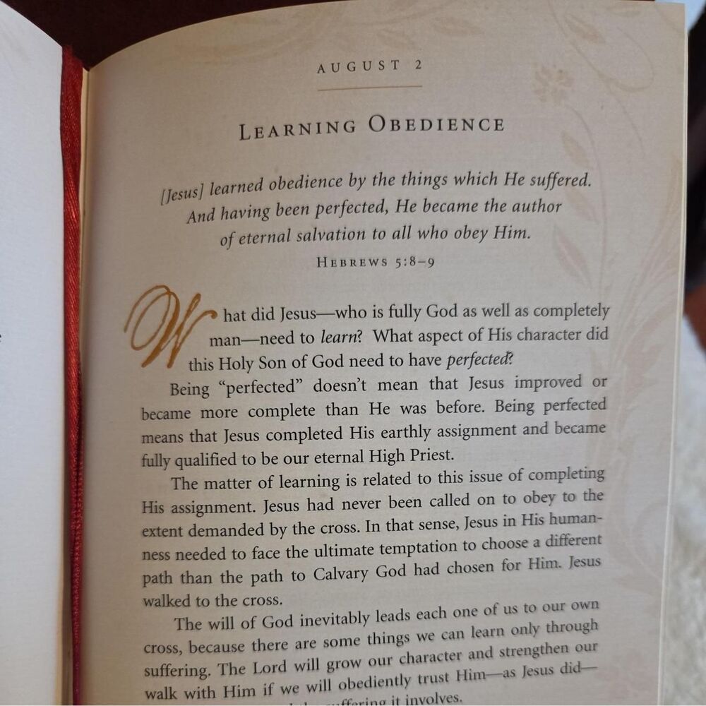Books - Picture 4 of 7
